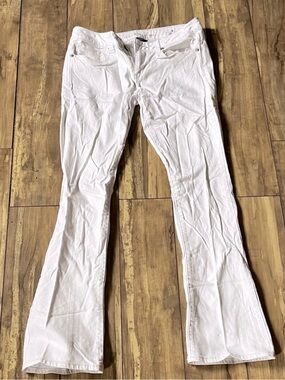 American Eagle “Skinny Kick” pants